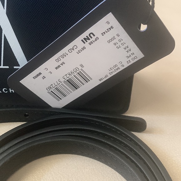 Armani Exchange crossbody - Picture 6 of 6